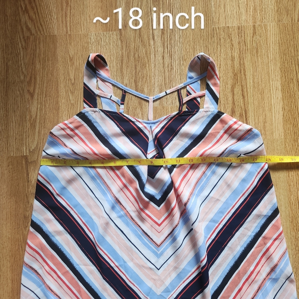 Maurices Tank - Picture 5 of 6